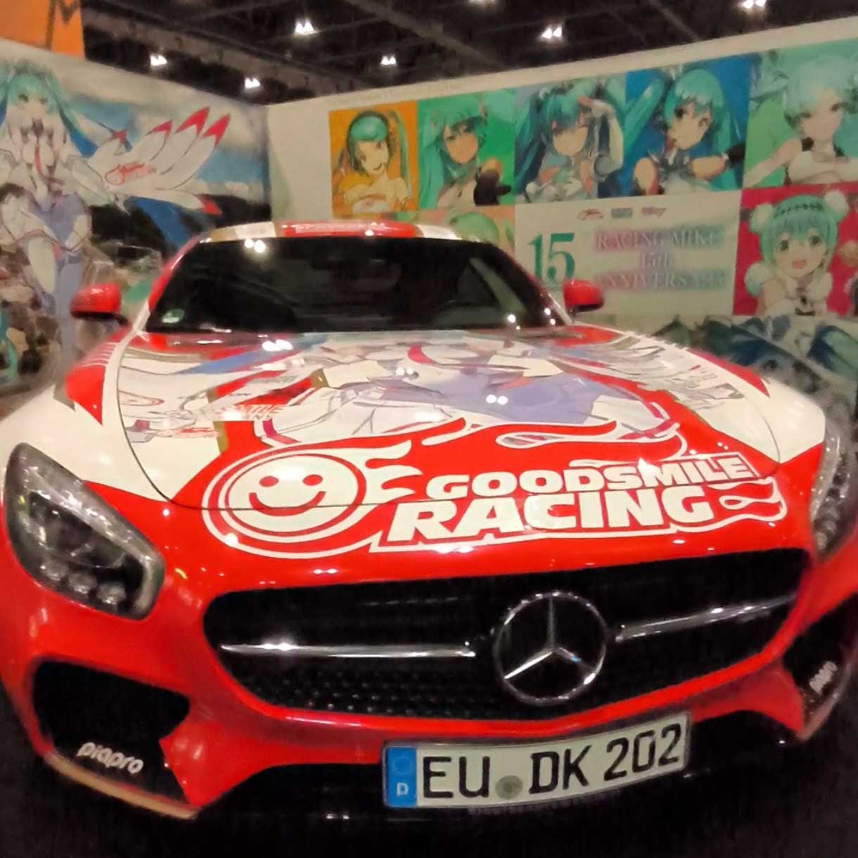 racing miku car